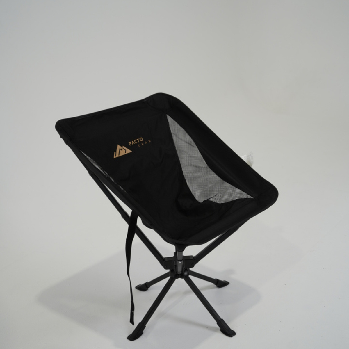 Portable Pacto Chair